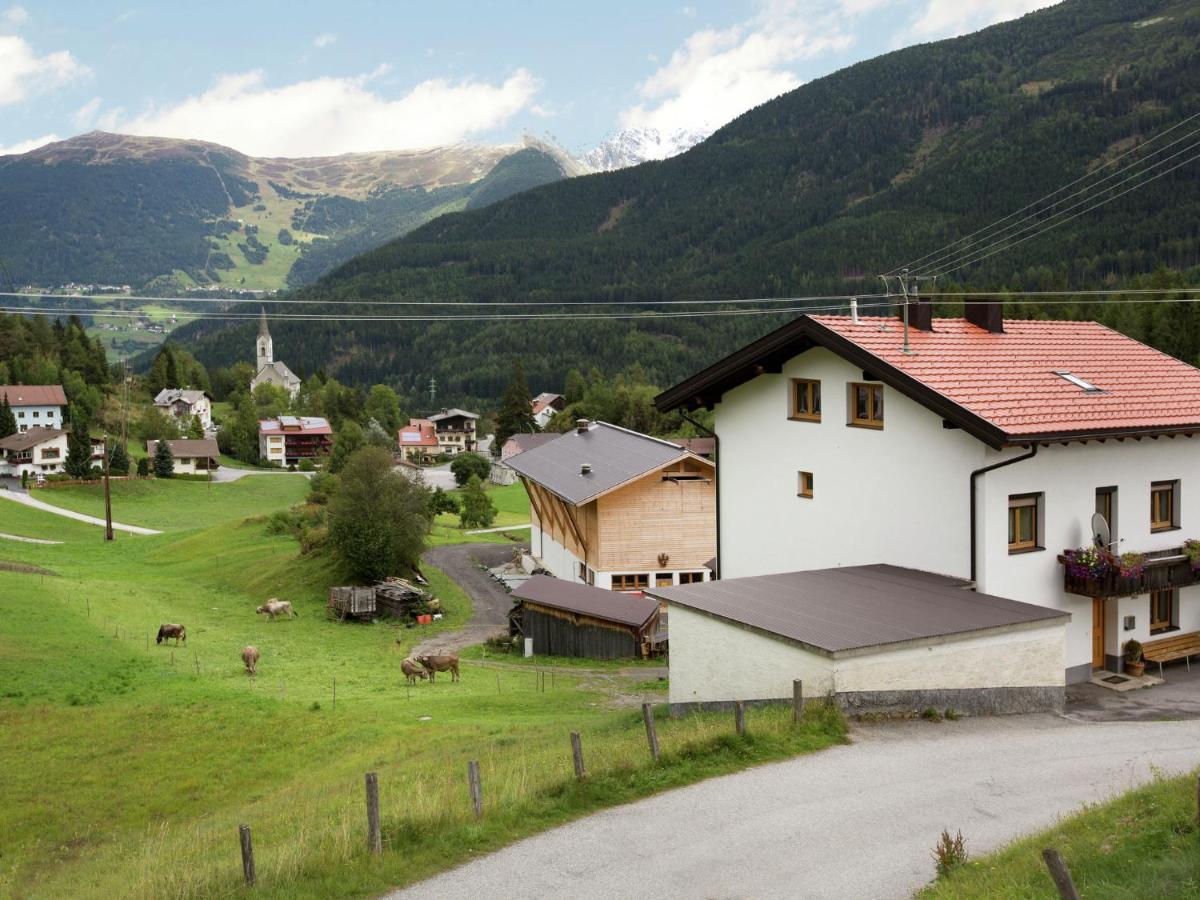 Modern Chalet In Piller Near Ski Area ヴェンス エクステリア 写真