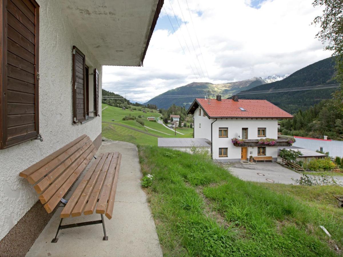 Modern Chalet In Piller Near Ski Area ヴェンス エクステリア 写真